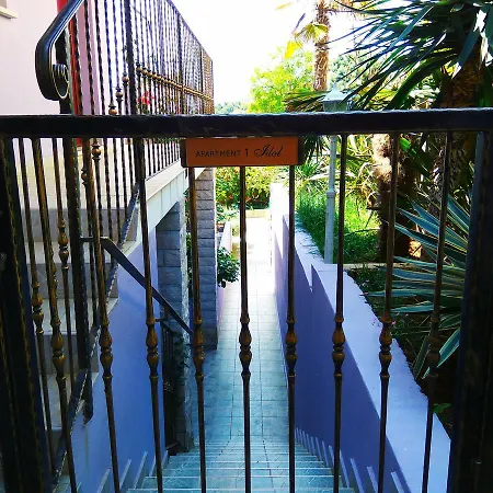 Viola Aparthotel 4*