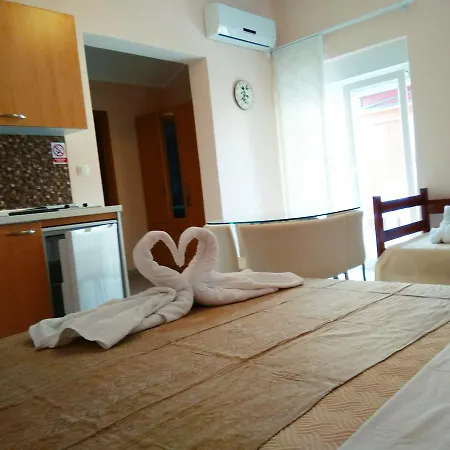 Viola Aparthotel